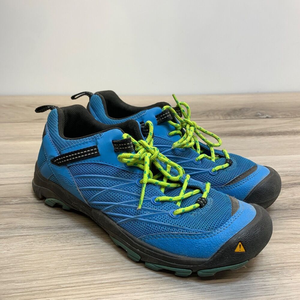 Keen CNX Sneaker Girls Boys Size 8 38.5 Comfort Lace Up Round Toe Blue Hiking